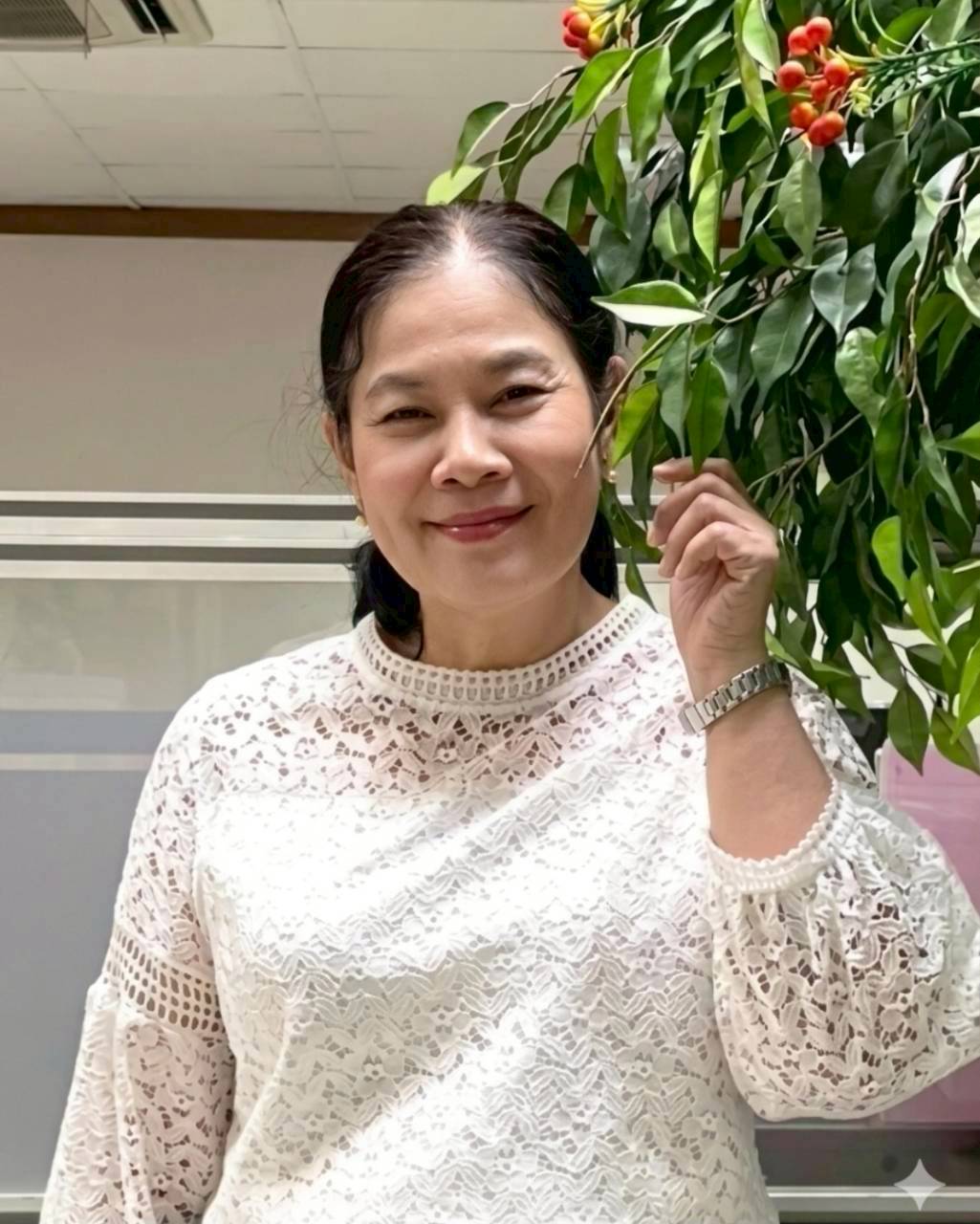 นางวิมลพักตร์ นฤดลโชติ